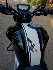 TVS Apache RTR 160 4V